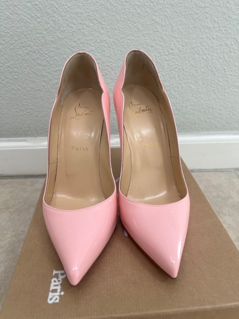 Christian Louboutin Women's hot chick Pink Scalloped Patent